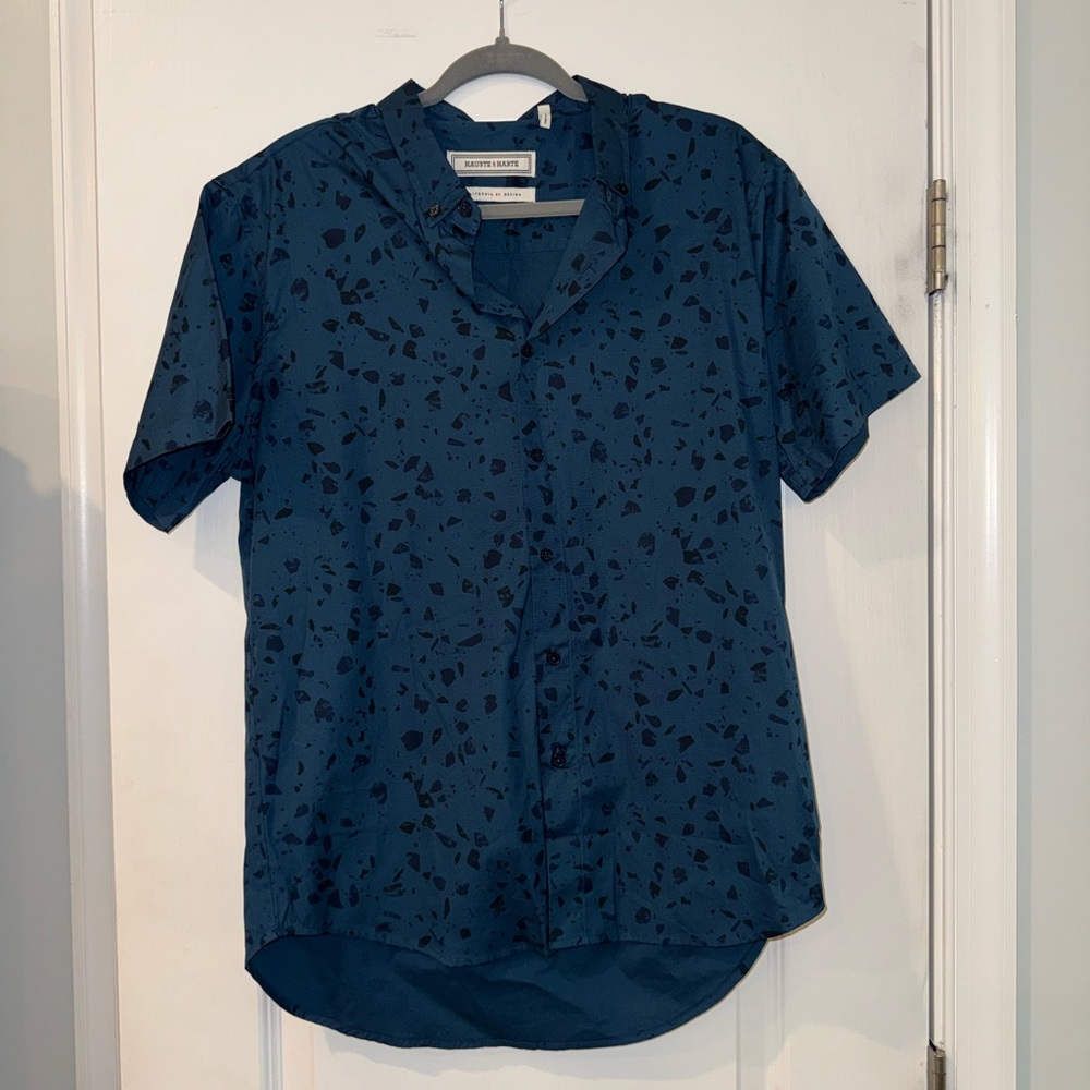 Hauste and Harte Blue Floral Short Sleeve Shirt